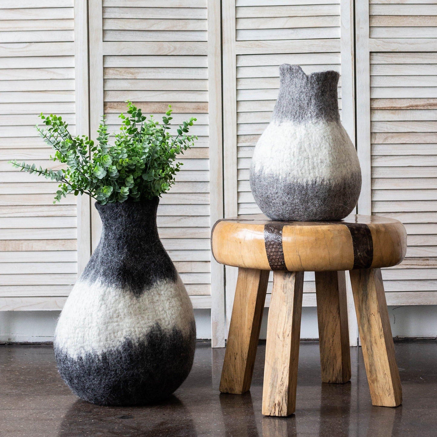 Eclipse Wool Gourd Vase