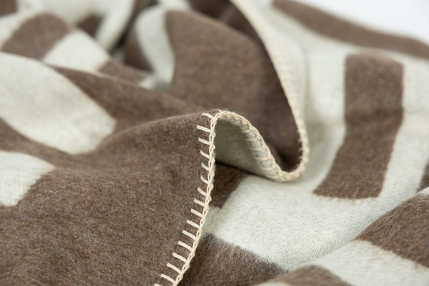 Rosin Reversible Throw | Ivory & Cacao