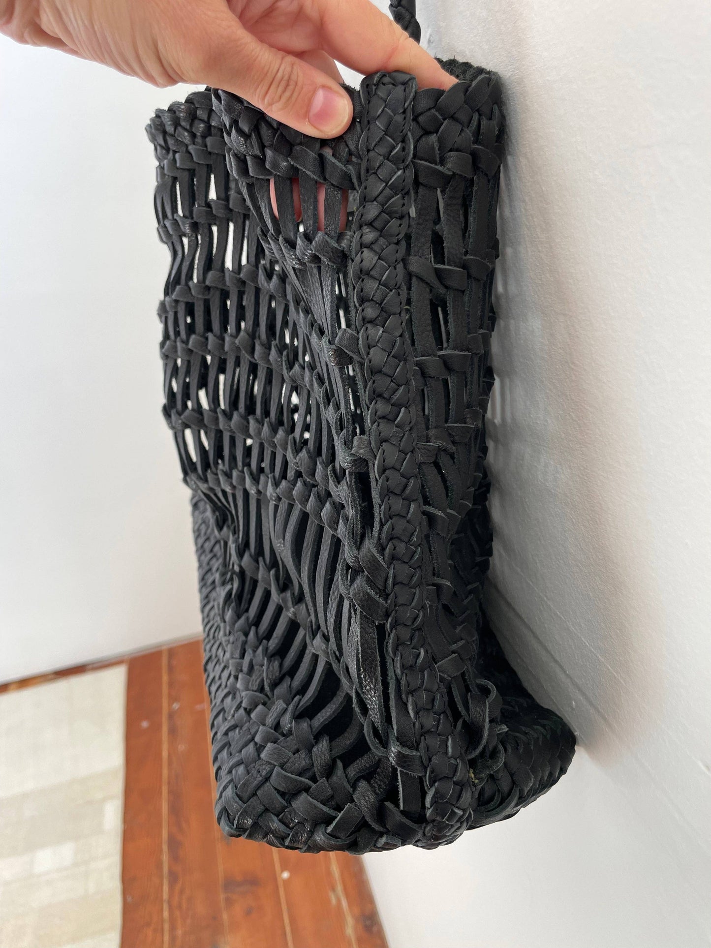 Luni Leather Woven Bag | Black