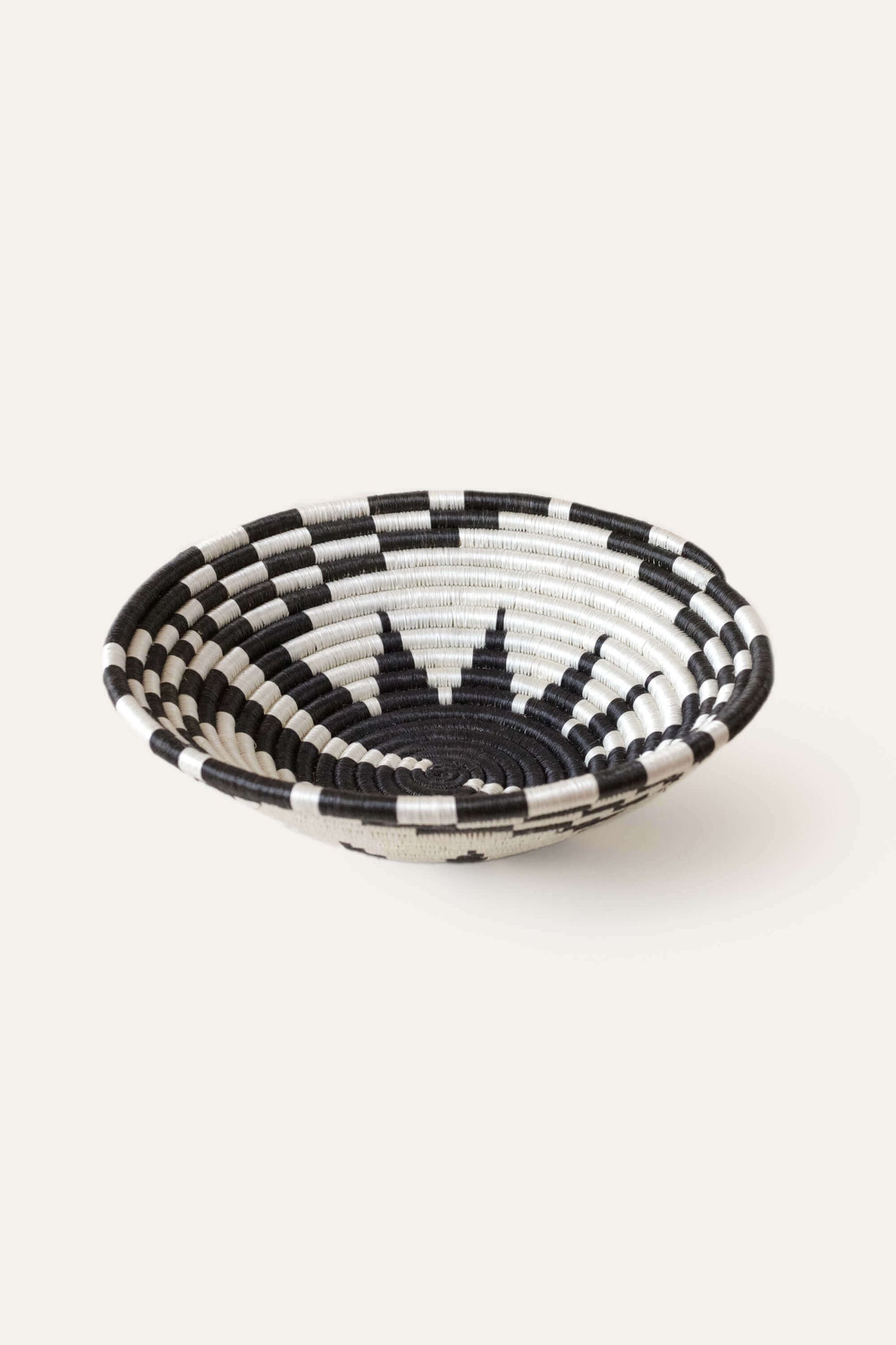 Starburst Plateau Basket