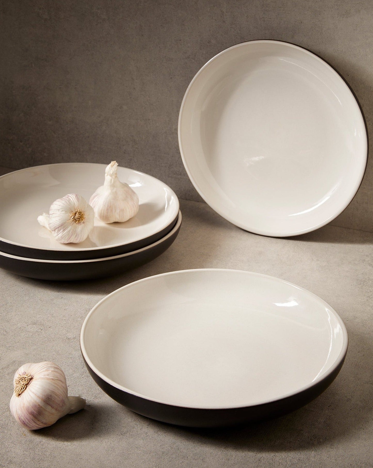Stoneware Pasta Bowl (Multiple Colors)