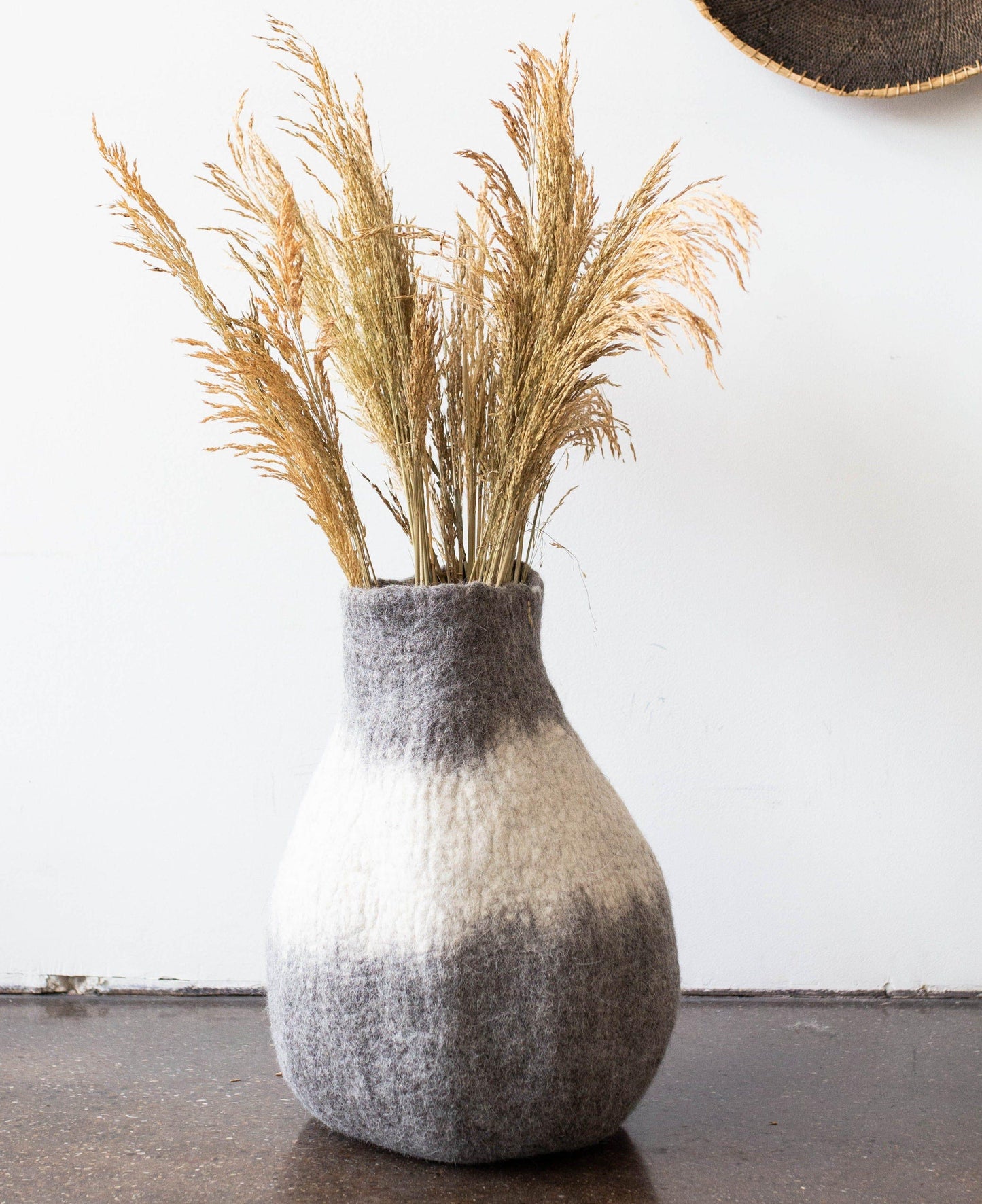 Eclipse Wool Gourd Vase
