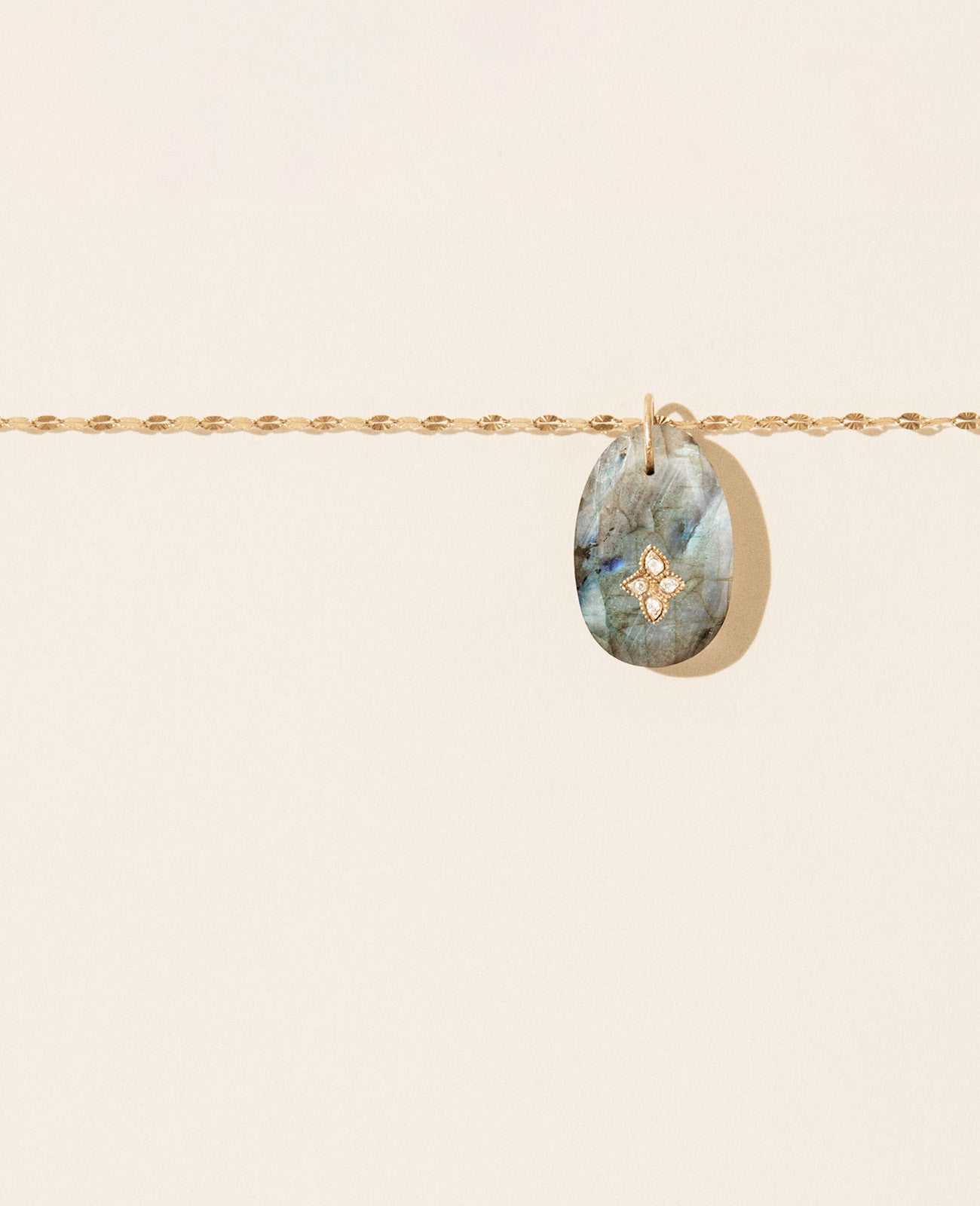 Gaia N°1 Necklace | Labradorite