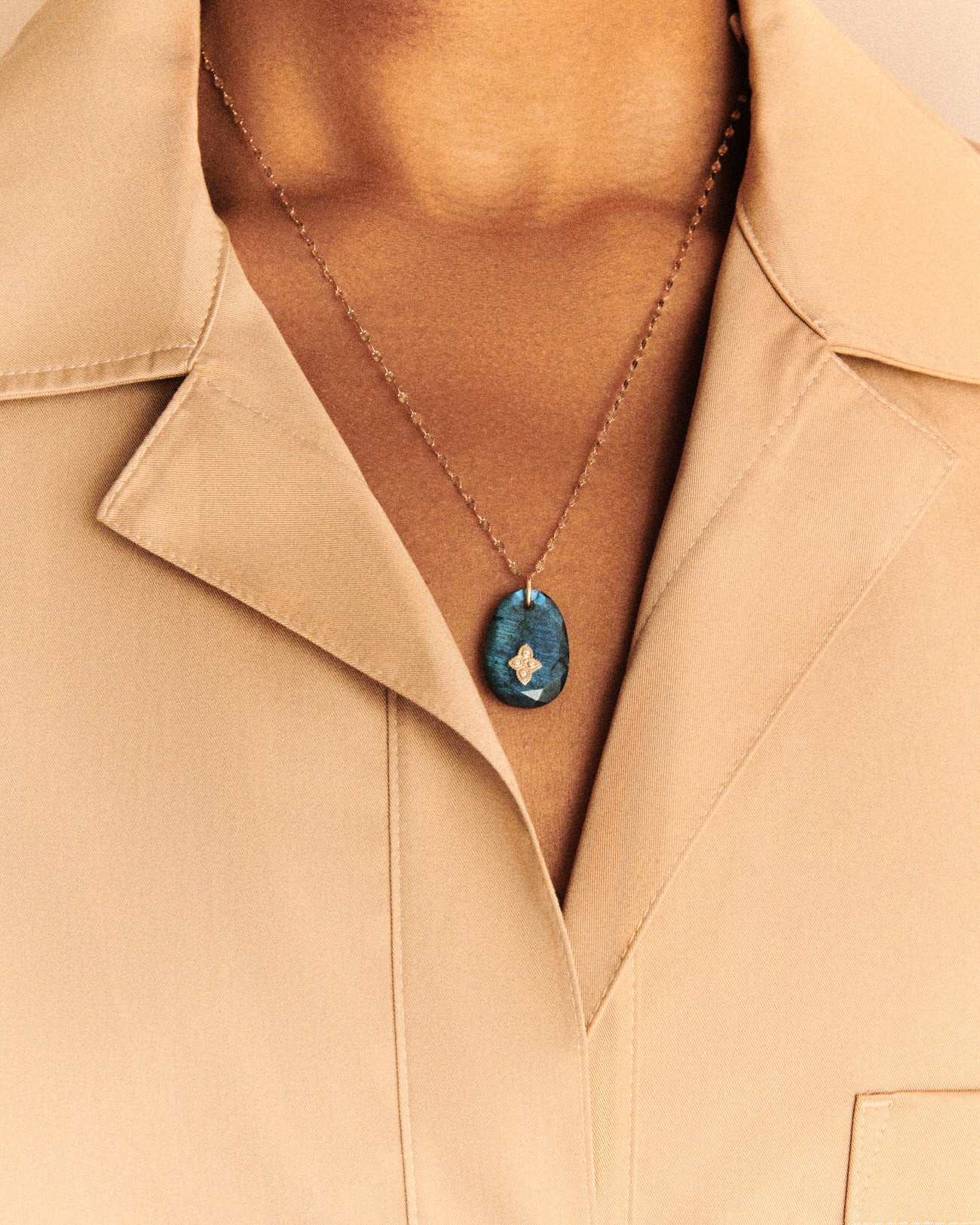Gaia N°1 Necklace | Labradorite