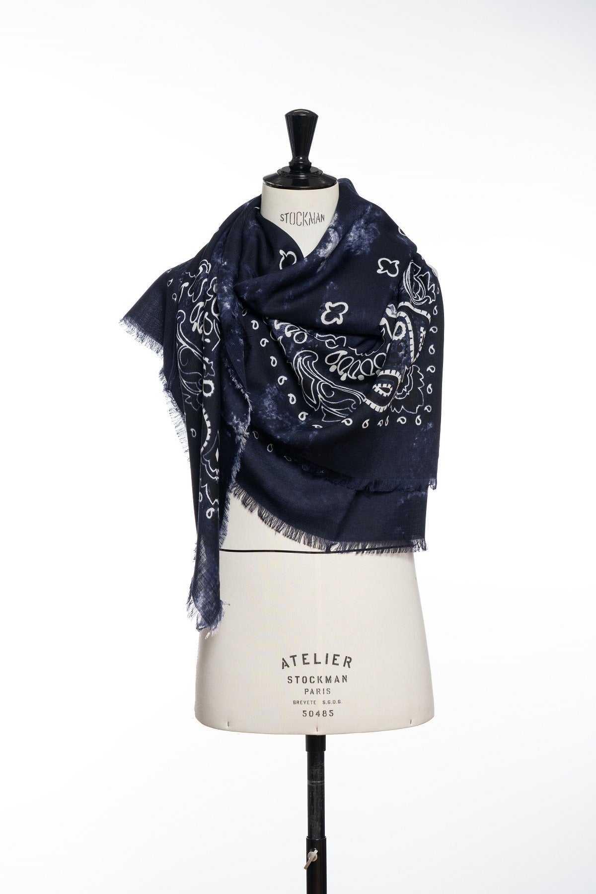 Jil Quadra Wool Scarf | Navy