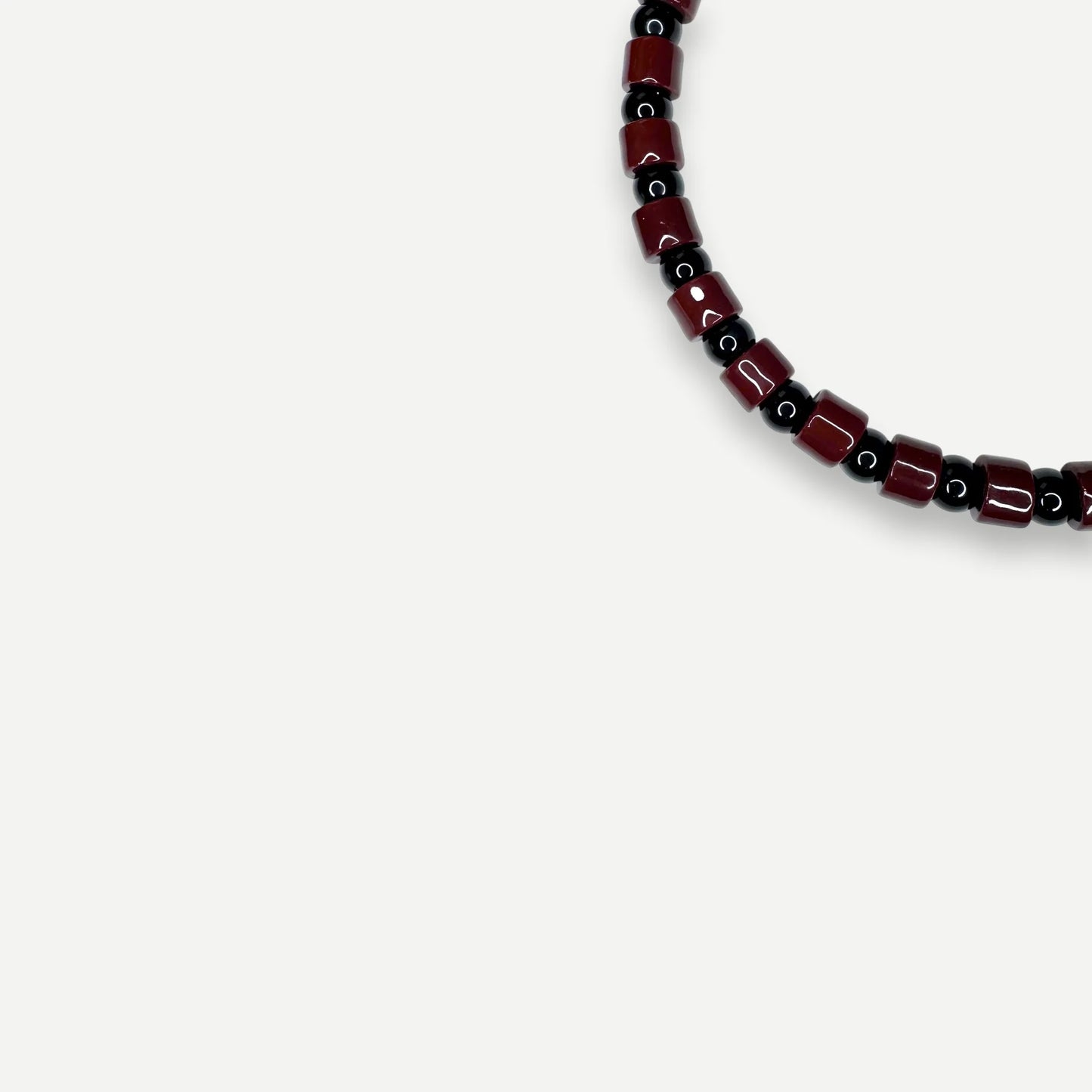 Sundry Necklace | Walnut & Onyx