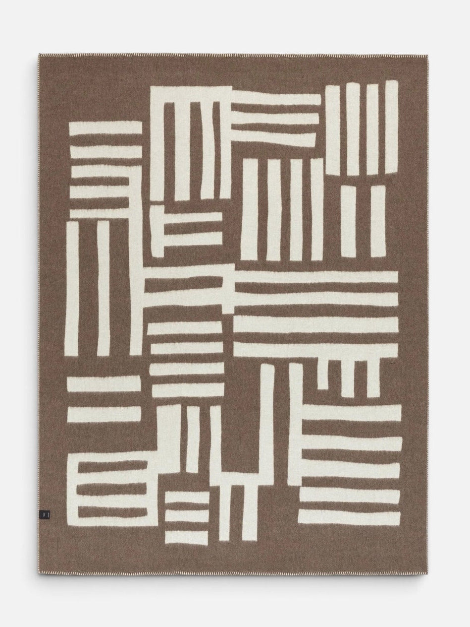 Rosin Reversible Throw | Ivory & Cacao