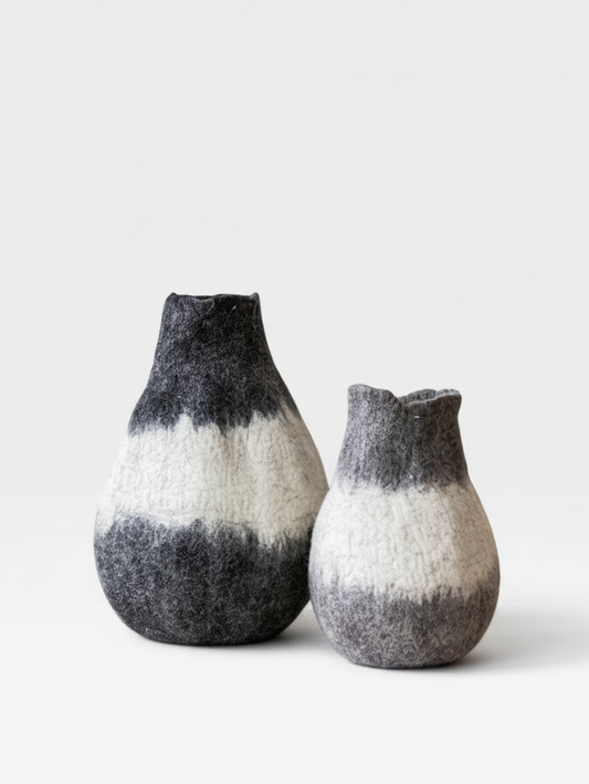 Eclipse Wool Gourd Vase