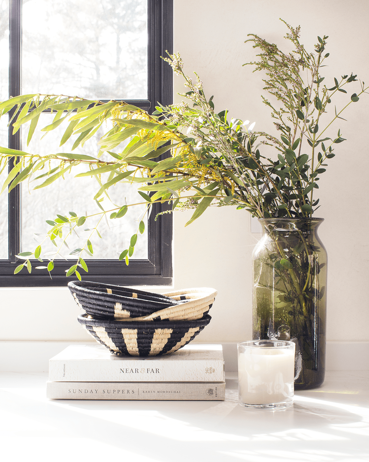 Mini Flora Raffia Plateau Basket