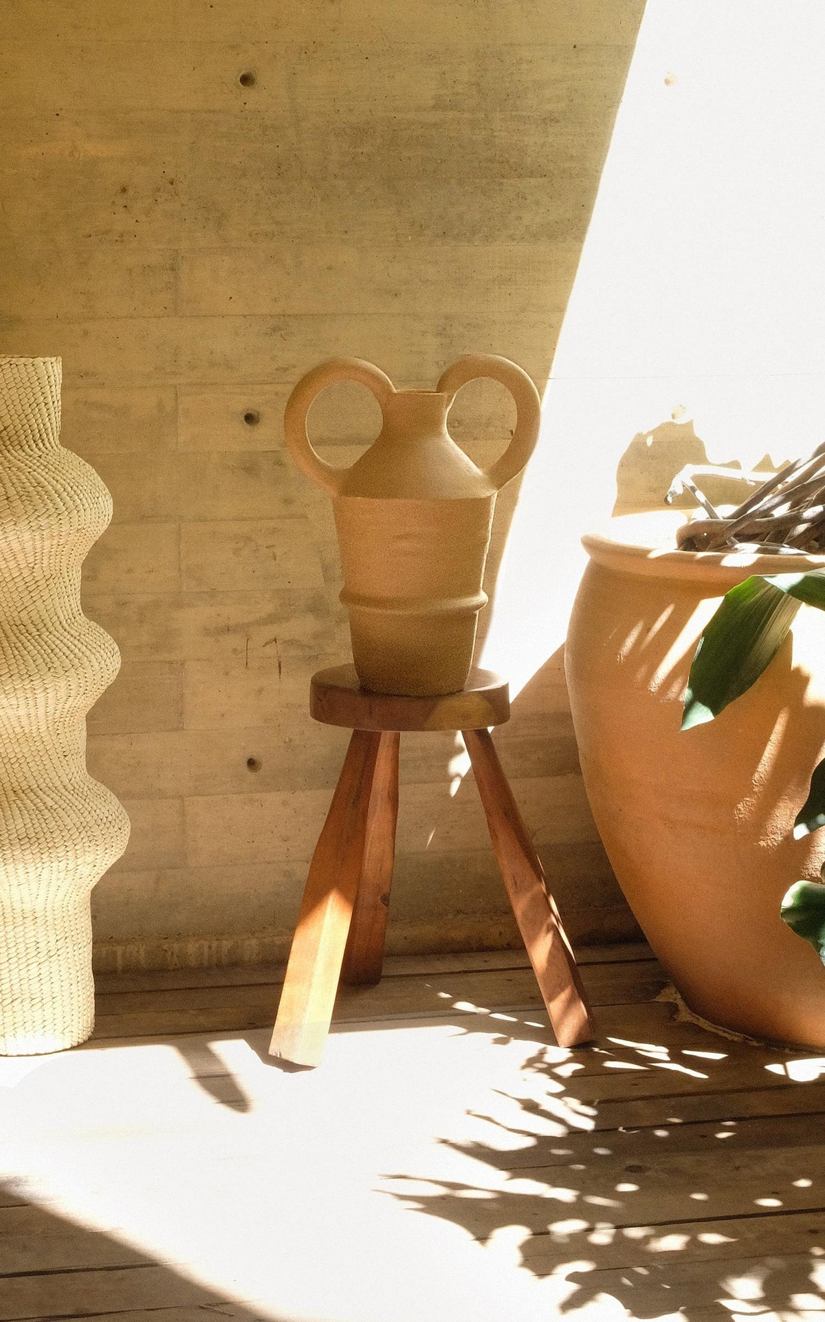 Ceramic Vessel | Arms 02 (Multiple colors)